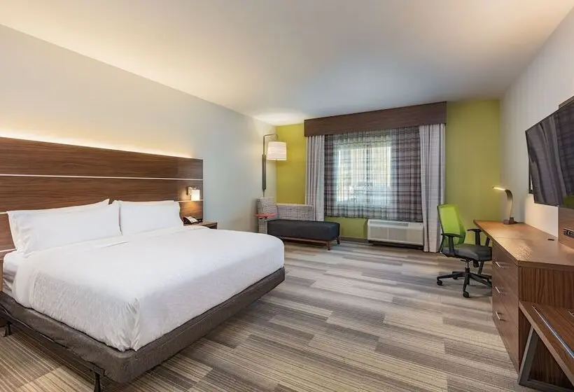 身障者適用スイートルーム, Holiday Inn Express & Suites   Moreno Valley   Riverside, An Ihg