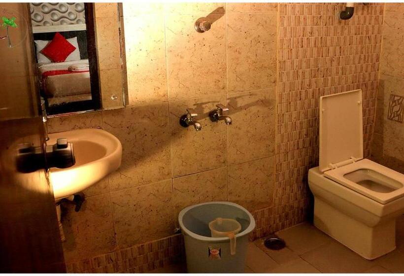 Chambre Familiale Deluxe, Peace Residency