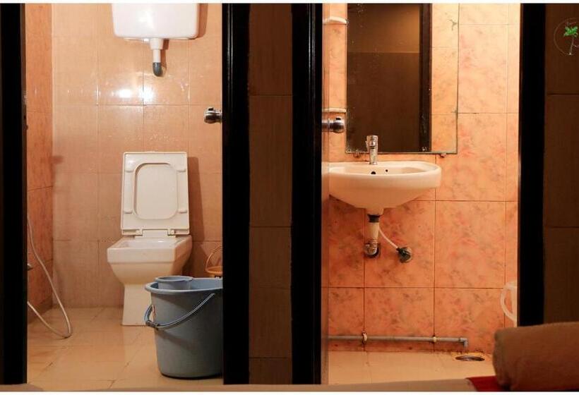 Chambre Familiale Deluxe, Peace Residency