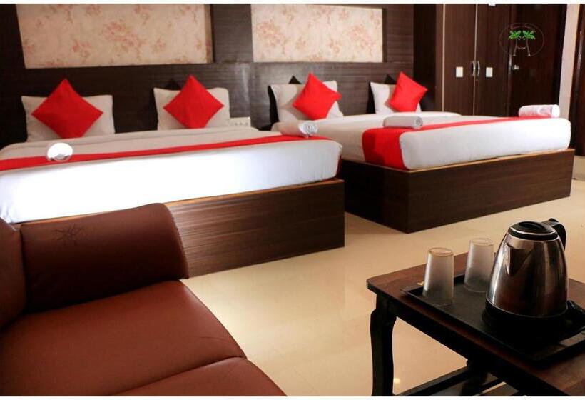 Chambre Familiale Deluxe, Peace Residency