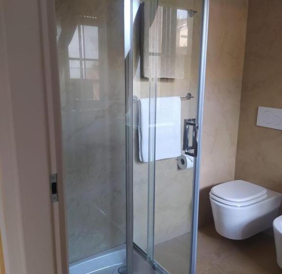 اتاق استاندارد یک نفره, Fiumicinoa57