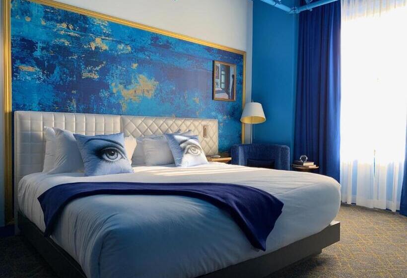 اتاق استاندارد با تخت بزرگ, Angad Arts