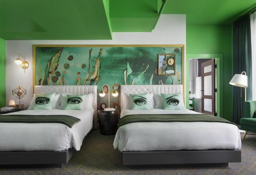 اتاق استاندارد, Angad Arts