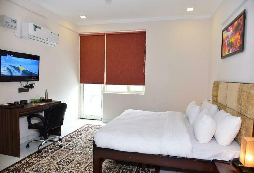 Номер Deluxe, Arkaya Inn