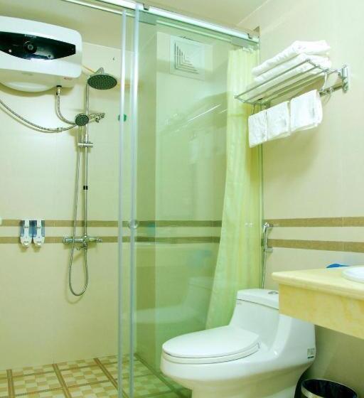 اتاق لوکس با چشمانداز شهر, Sao Xanh