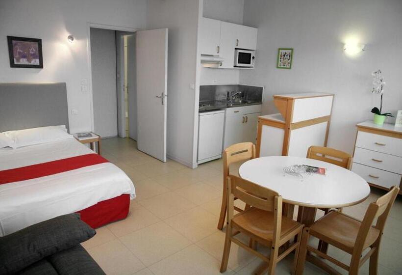 דירת חדר, Résidences Guerlin