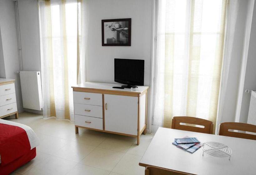 חדר סטודיו סטנדרד, Résidences Guerlin