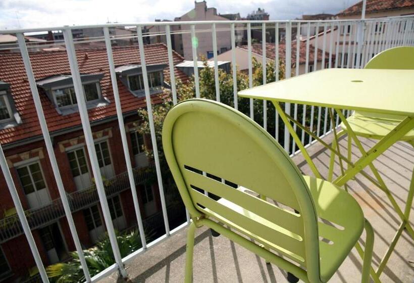 דירה בת חדר שינה 1 עם מרפסת, Résidences Guerlin