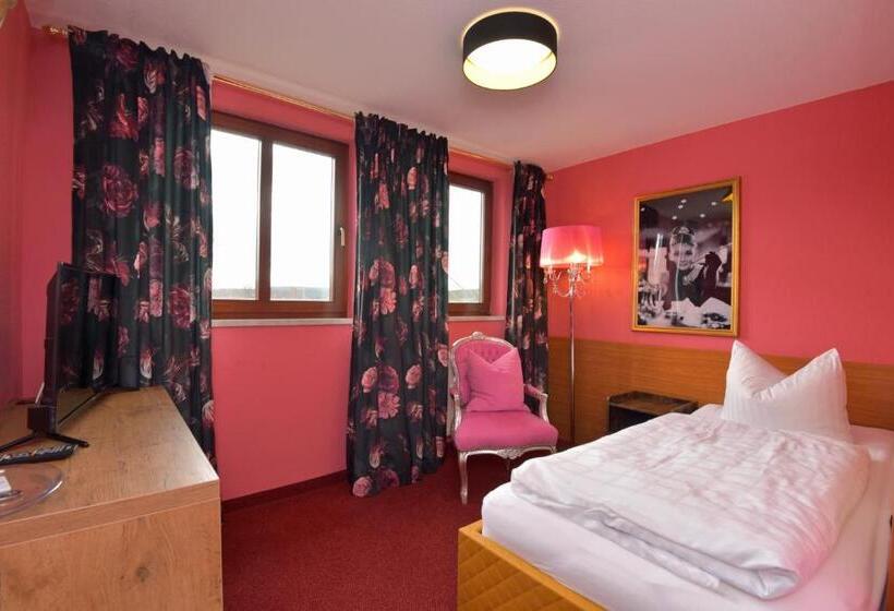 스탠다드 싱글 룸, Riverdam