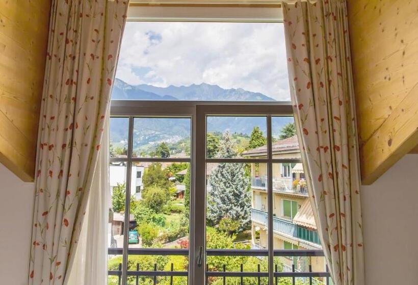 Номер Стандартный с Видом, Villa Laurus