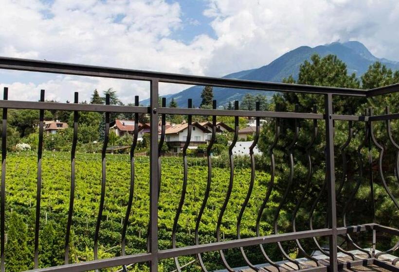 Номер Deluxe, Villa Laurus