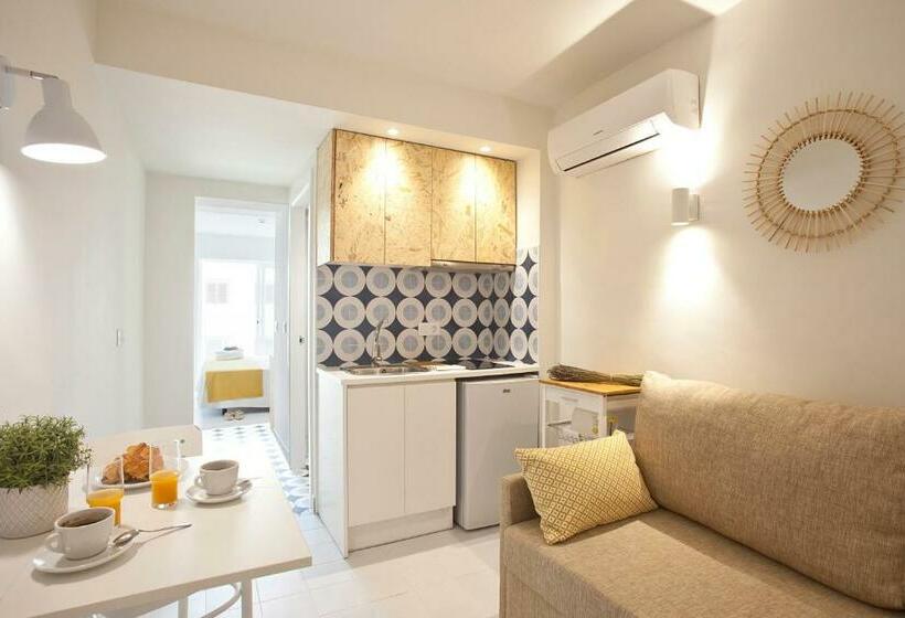 استودیو استاندارد با بالکن, Bj Cala Morlanda Estudios