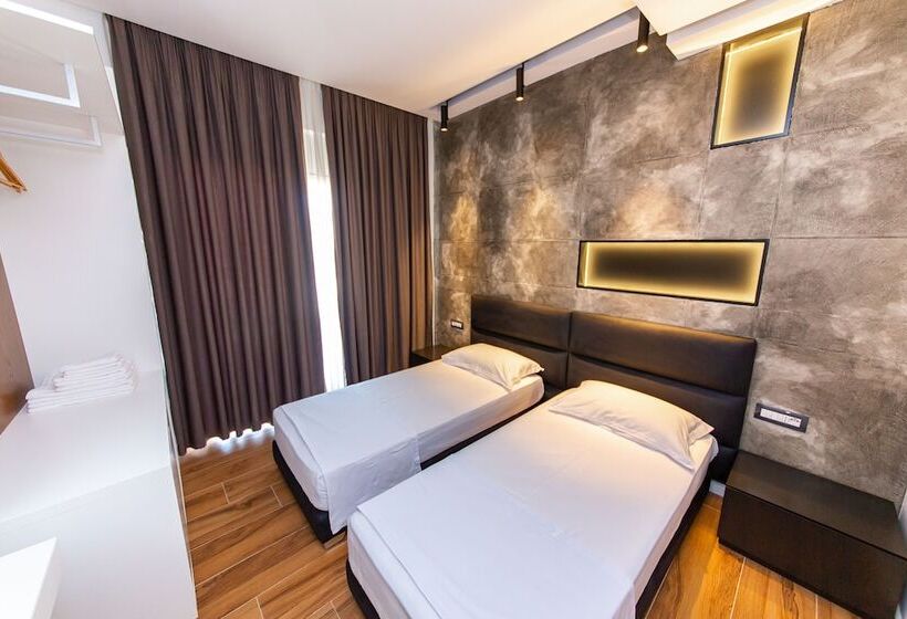 패밀리 룸, Inada Hotel Ksamil