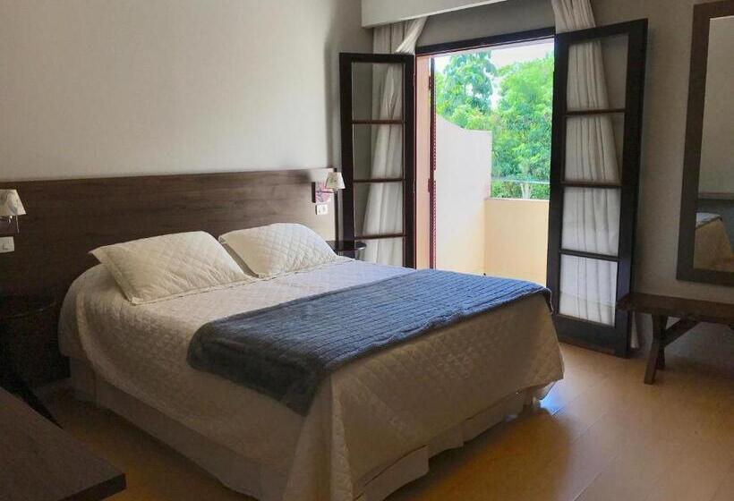 豪华套房, Stefano