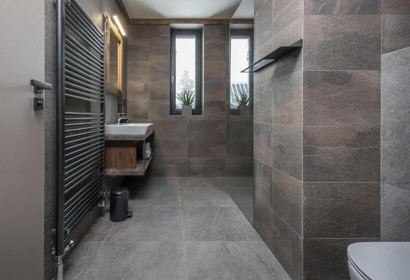 침실 2개 아파트, Královka