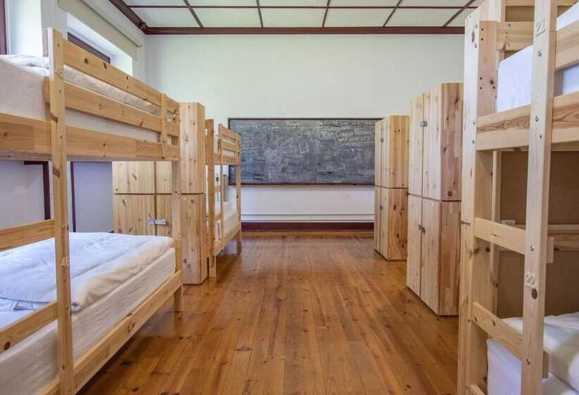 共用房间的床, Loriga Feel Nature  Hostel