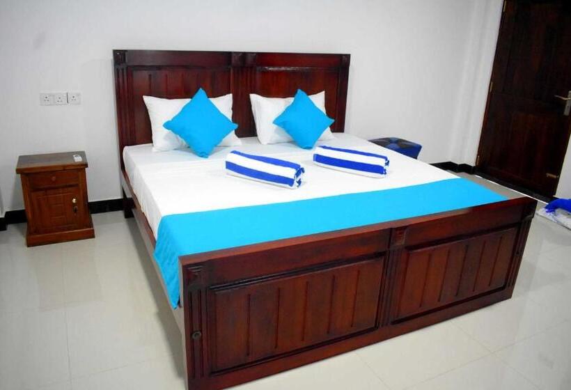 デラックスルーム, Lake Front Yala Safari