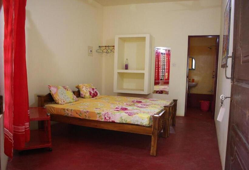 اتاق استاندارد, Sukriti Beach Resort