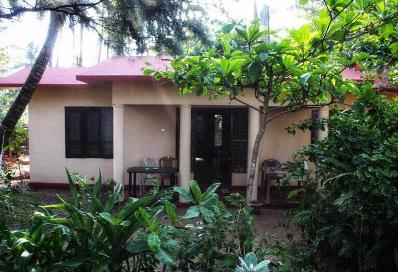 اتاق اکونومی, Sukriti Beach Resort