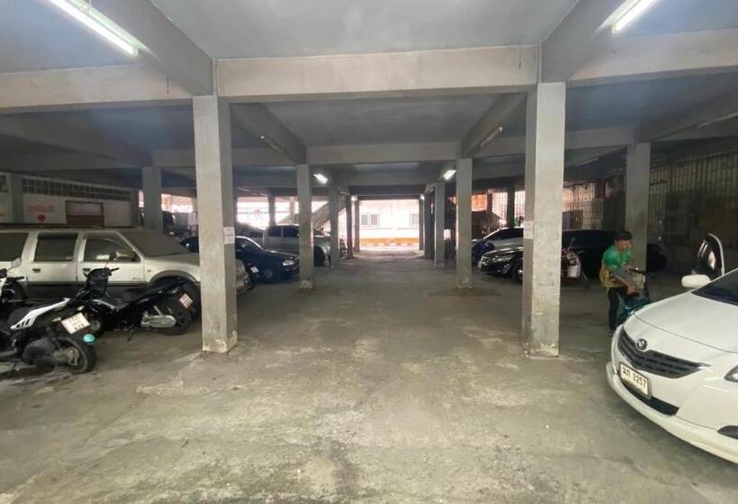 Номер Стандарт, Alongkorn Hotel By Sb