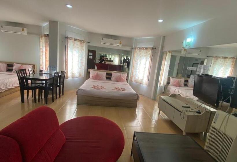 ファミリールーム, Alongkorn Hotel By Sb