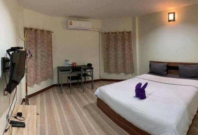 エコノミールーム, Alongkorn Hotel By Sb