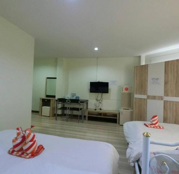 Трехместный Номер Классика, Alongkorn Hotel By Sb