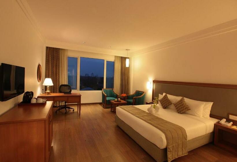 اتاق پرمیوم, Monsoon Empress Kochi