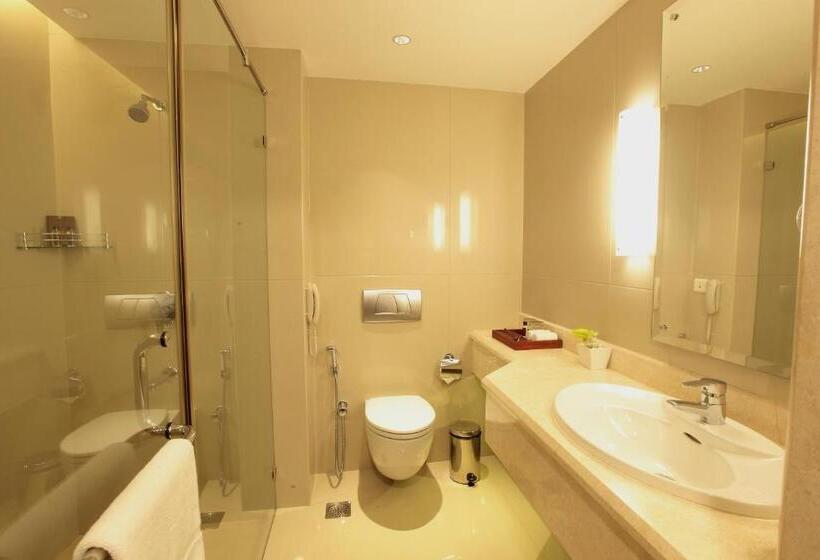 اتاق پرمیوم, Monsoon Empress Kochi