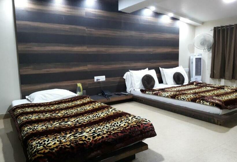 غرفة كومفورت ثلاثية, Sunrise