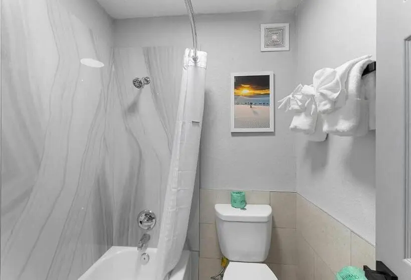 Sviitti King-vuode, Days Inn By Wyndham San Antonio Near Lackland Afb