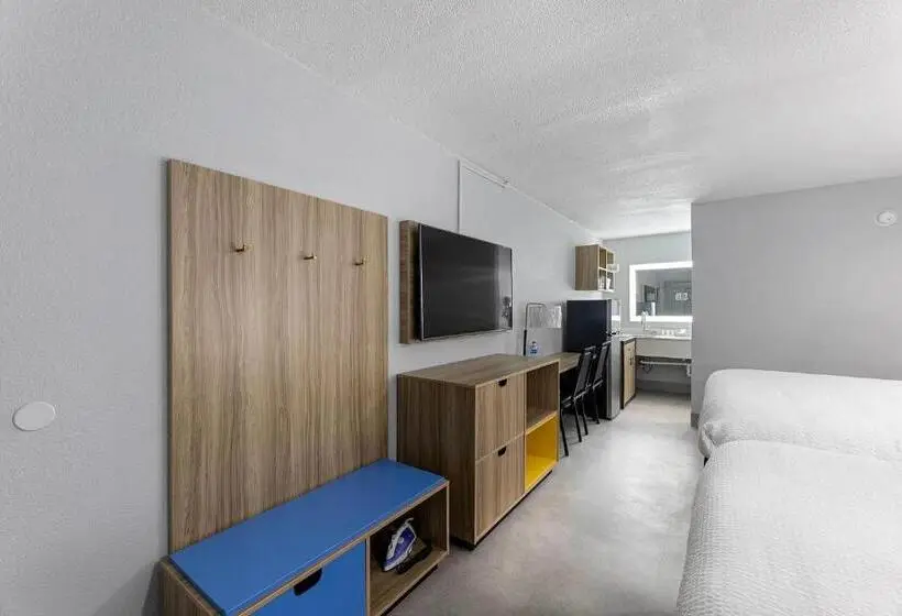 Sviitti King-vuode, Days Inn By Wyndham San Antonio Near Lackland Afb