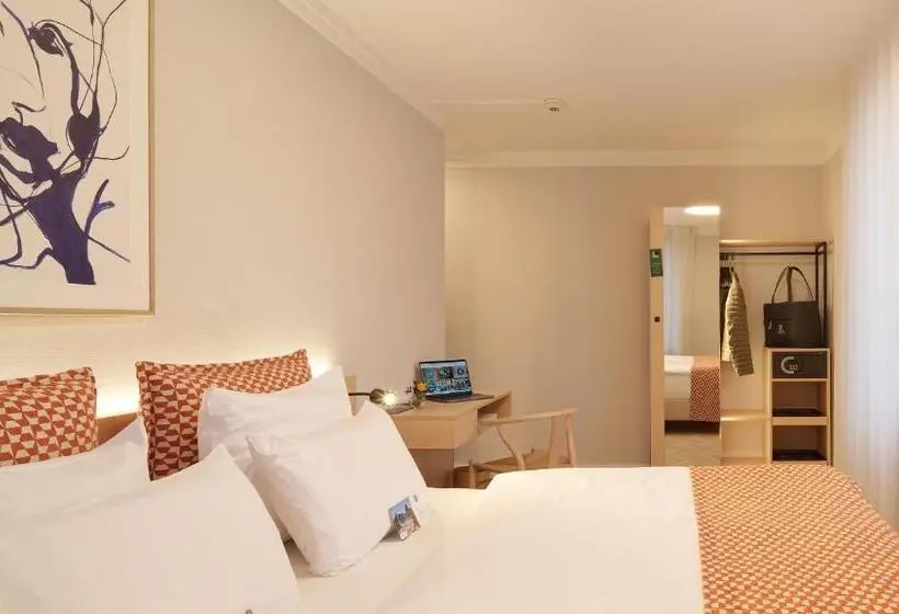 スタンダードルーム, Erasmus Smart   Design B&b