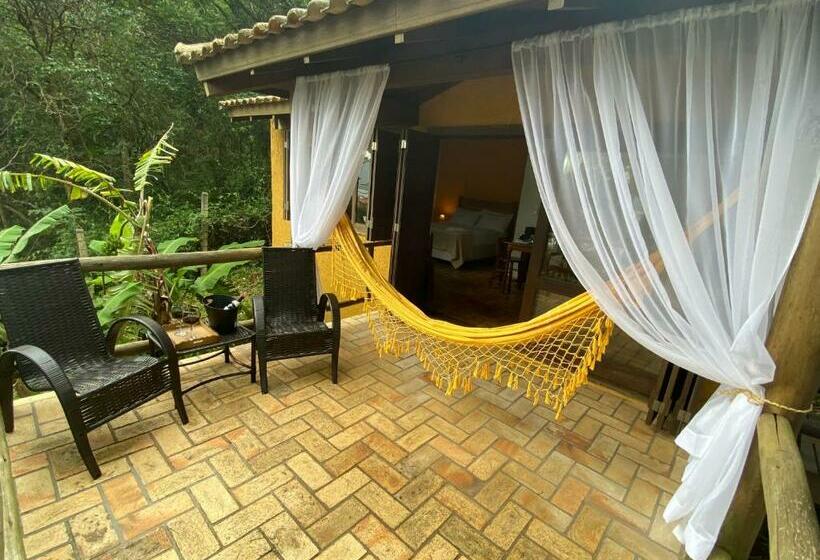 Standard studio with lake view, Pousada Villa São Pedro