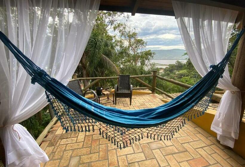 Standard studio with lake view, Pousada Villa São Pedro