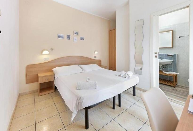 标准间, Arlecchino Riccione