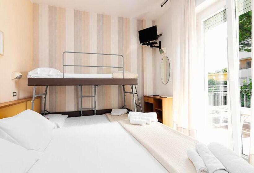 家庭间, Arlecchino Riccione