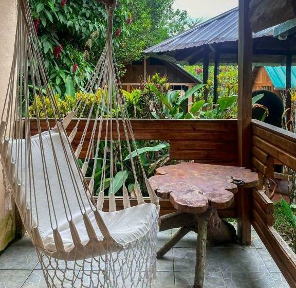 スタンダードルーム, Hostería Los Cedros De Mindo