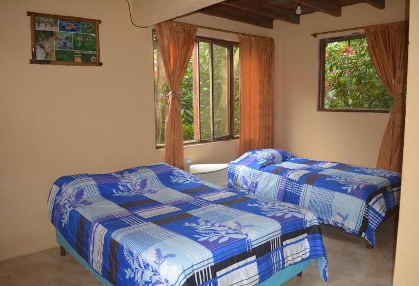 ガーデンビューファミリールーム, Hostería Los Cedros De Mindo