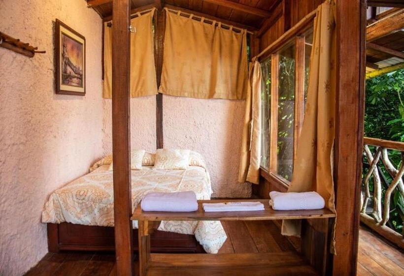 マウンテンビューファミリールーム, Hostería Los Cedros De Mindo