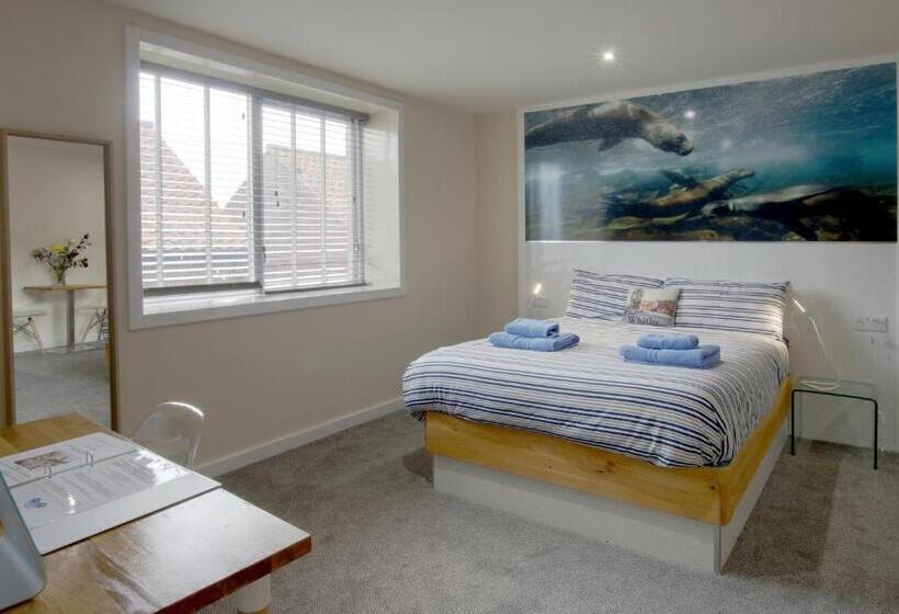 デラックスルーム, Silver Street Suites