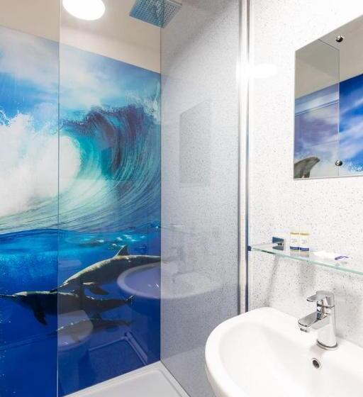 스탠다드 발코니 룸, Silver Street Suites