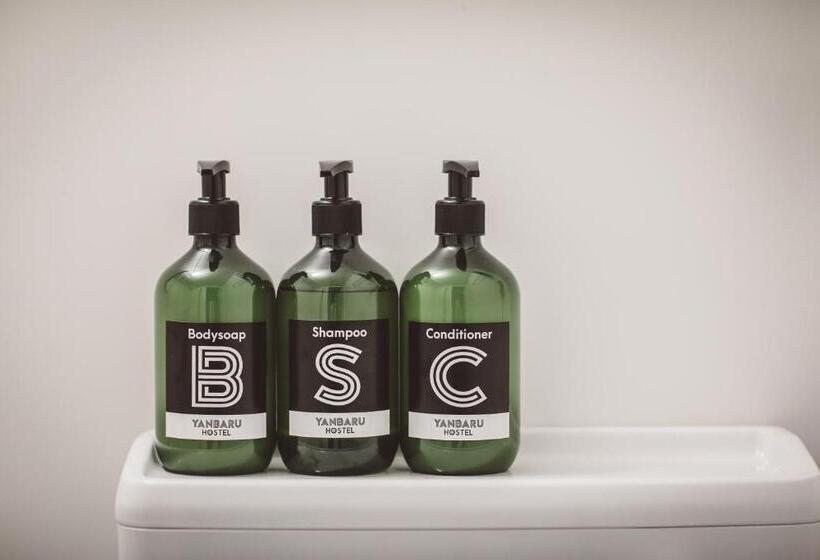 סוויטה משפחתית, Yanbaru Hostel