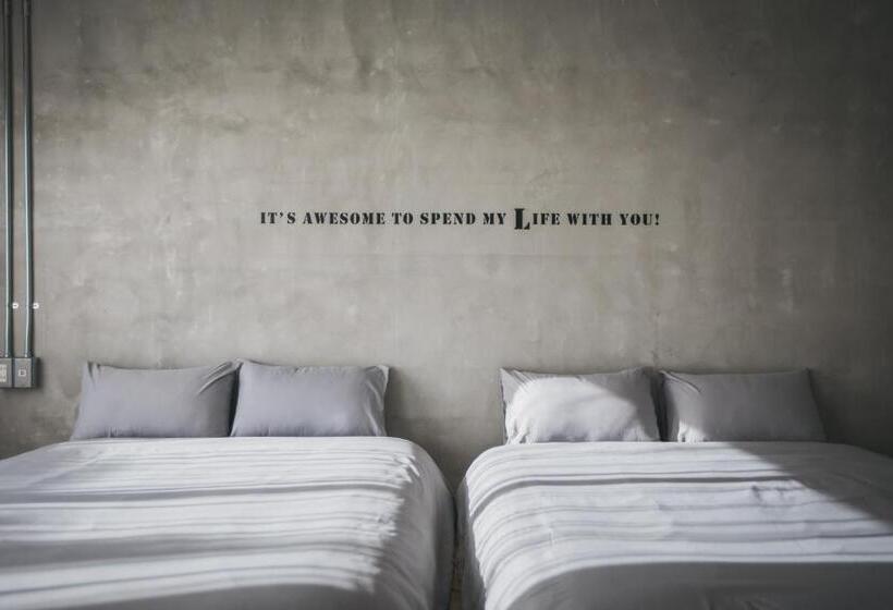 סוויטה משפחתית, Yanbaru Hostel