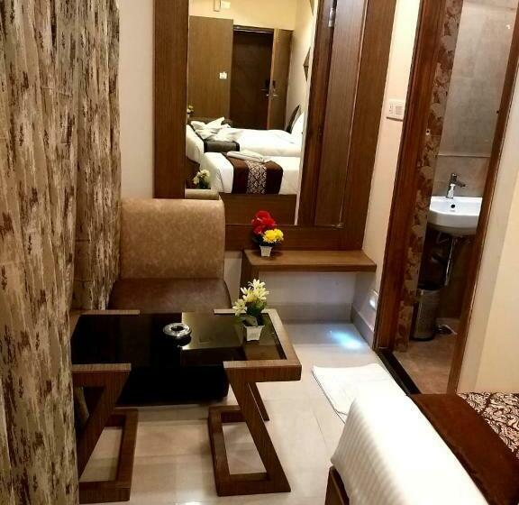 디럭스 트리플 룸, Grand Elegant