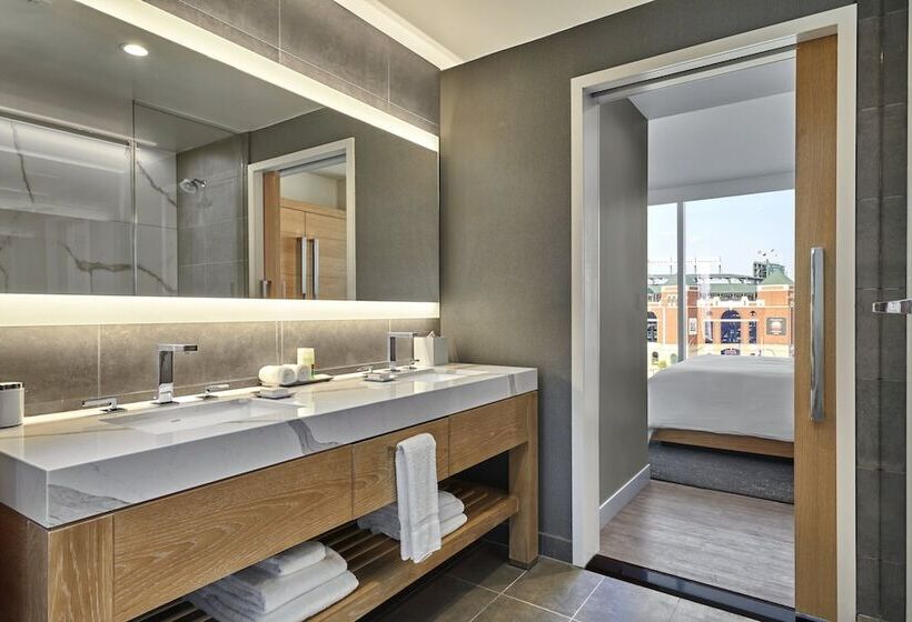 高级套房, Live! By Loews Arlington Tx