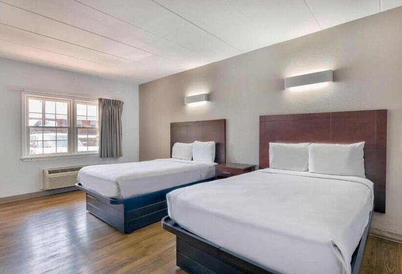 디럭스 4인 룸, Motel 6falls Church, Va  Arlington Boulevard