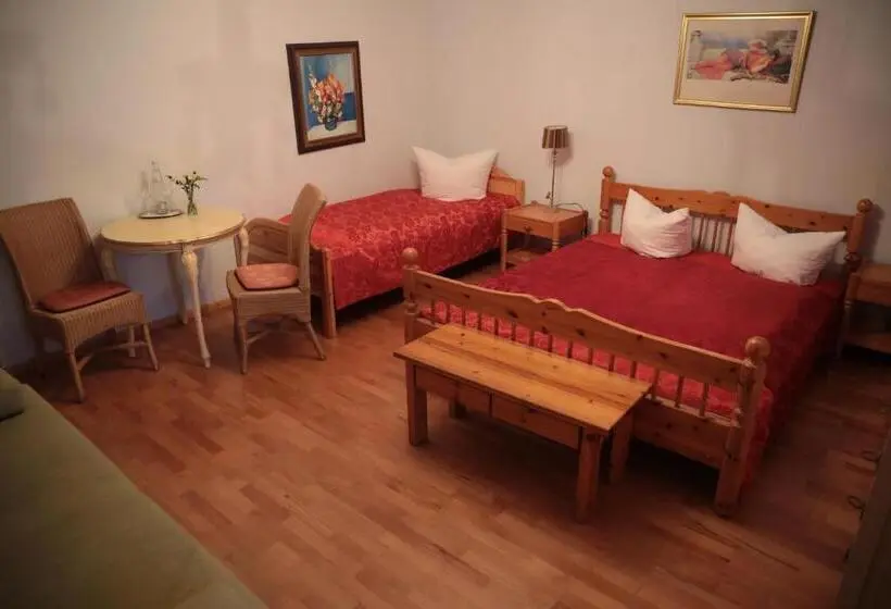 Manzaralı Üç Kişilik Standart Oda, Seewirt Ecking