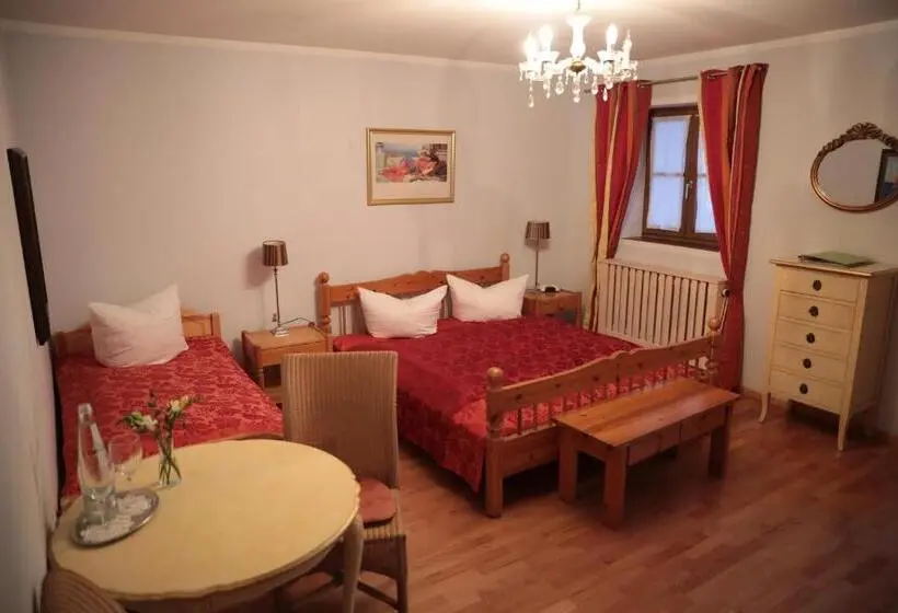 Manzaralı Üç Kişilik Standart Oda, Seewirt Ecking