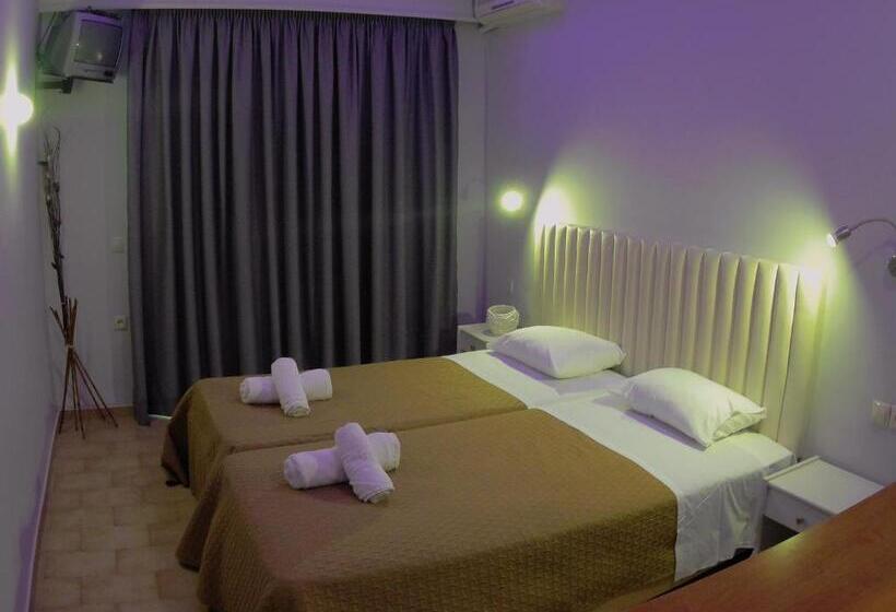 Номер Стандарт Вид на Горы, Onar Corfu Aparts & Studios